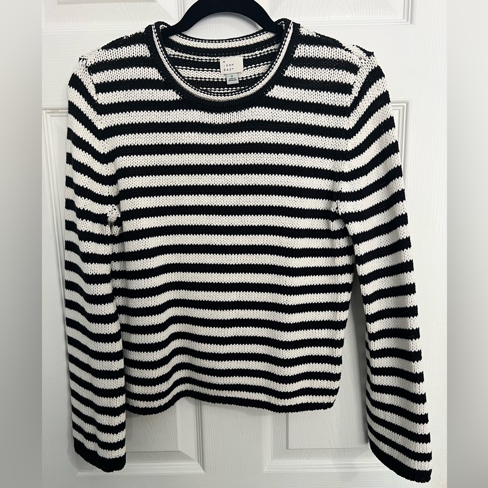 a new day Black and White Knit Top